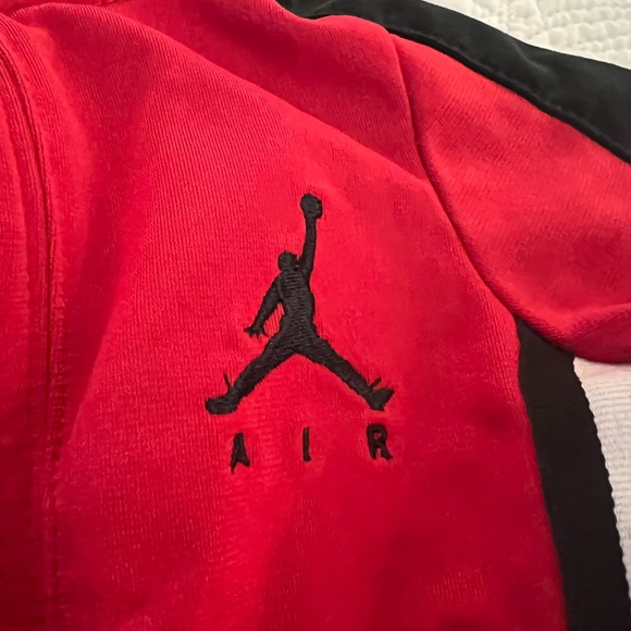 Air Jordan Zip Up - Picture 2 of 4